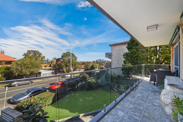 2/1 Queen Street, Mosman NSW 2088