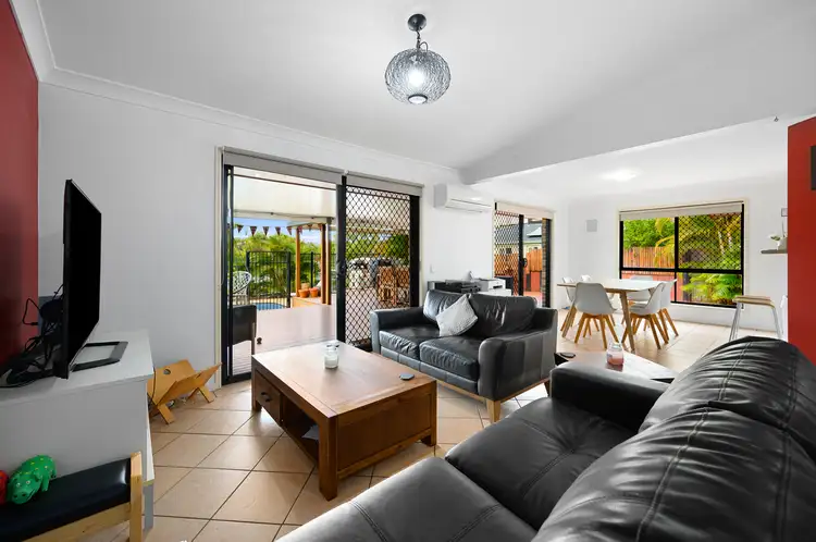 Fourth view of Homely house listing, 3 Flint Court, Pacific Pines QLD 4211