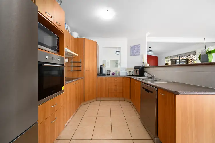 Sixth view of Homely house listing, 3 Flint Court, Pacific Pines QLD 4211
