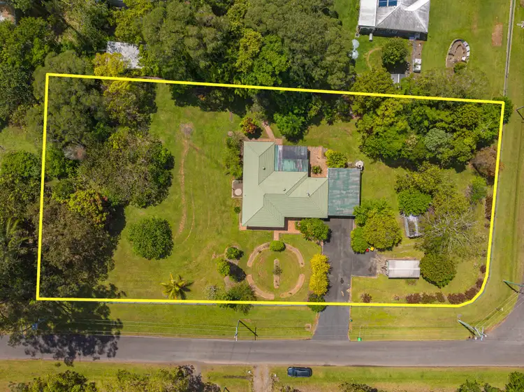 19 Woodwood Road, Landsborough QLD 4550
