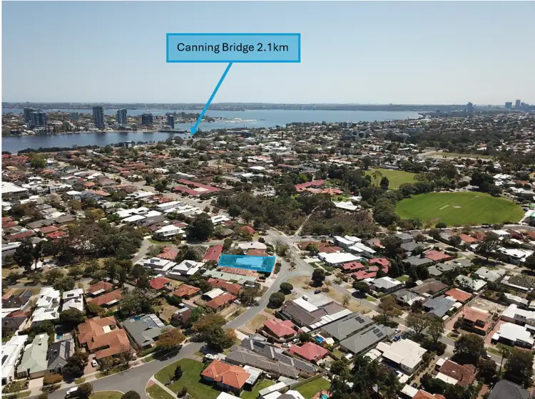Fourth view of Homely house listing, 1 Cornish Crescent, Manning WA 6152