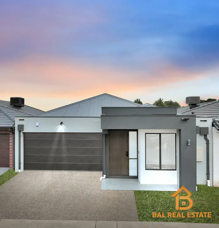 83 Bluebottle Parade, Rockbank VIC 3335