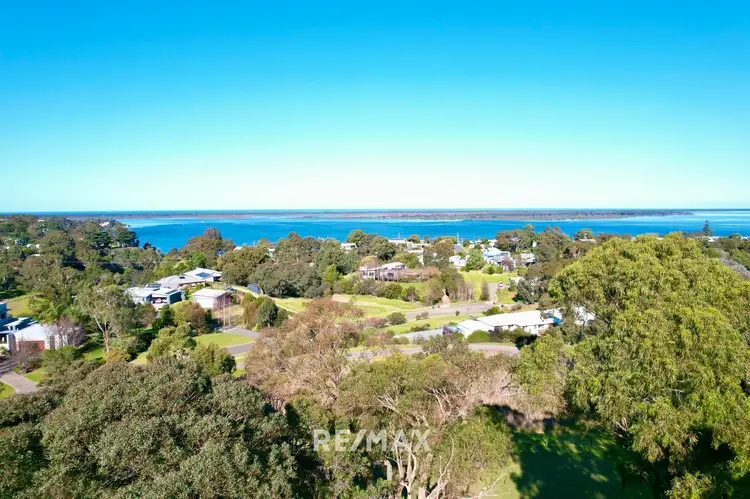 14 The Fields, Metung VIC 3904