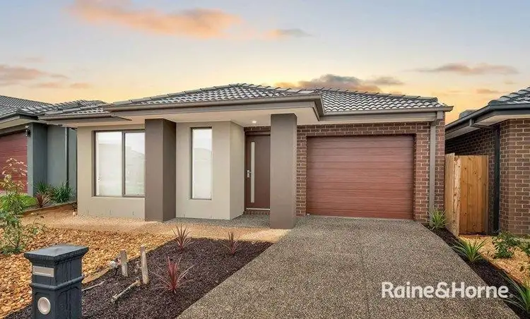 Main view of Homely house listing, 17 Henderson Circuit, Aintree VIC 3336