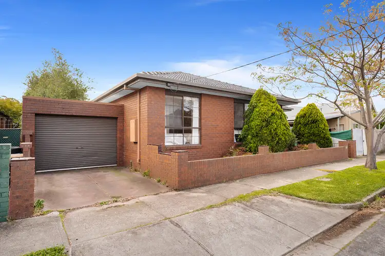 13 Campbell Street