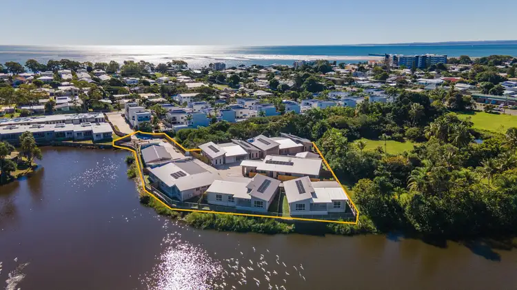 Main view of Homely villa listing, 4/15 Shell Street, Urangan QLD 4655