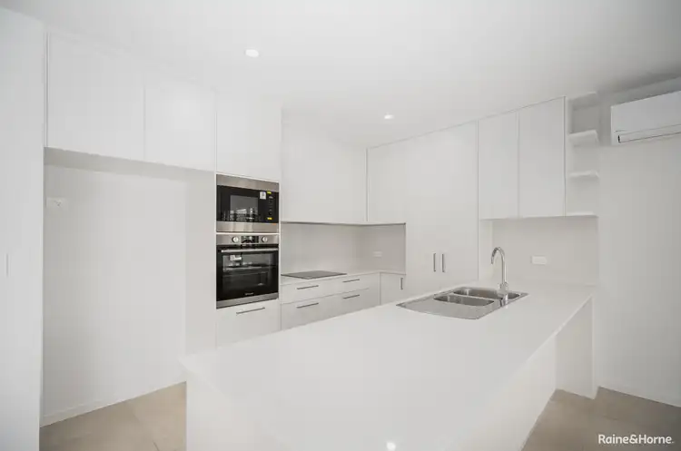 Fourth view of Homely villa listing, 4/15 Shell Street, Urangan QLD 4655