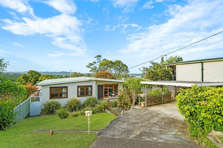 Main view of Homely house listing, 5 Jindalee Street, Toronto NSW 2283
