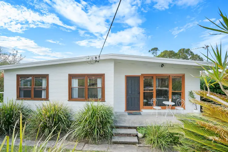 Second view of Homely house listing, 5 Jindalee Street, Toronto NSW 2283