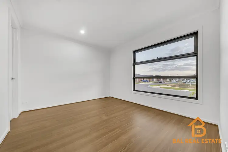 Fifth view of Homely house listing, 9 Ostic Way, Tarneit VIC 3029