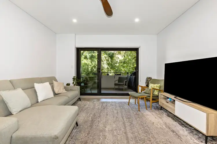 215/19 Robey Street, Mascot NSW 2020