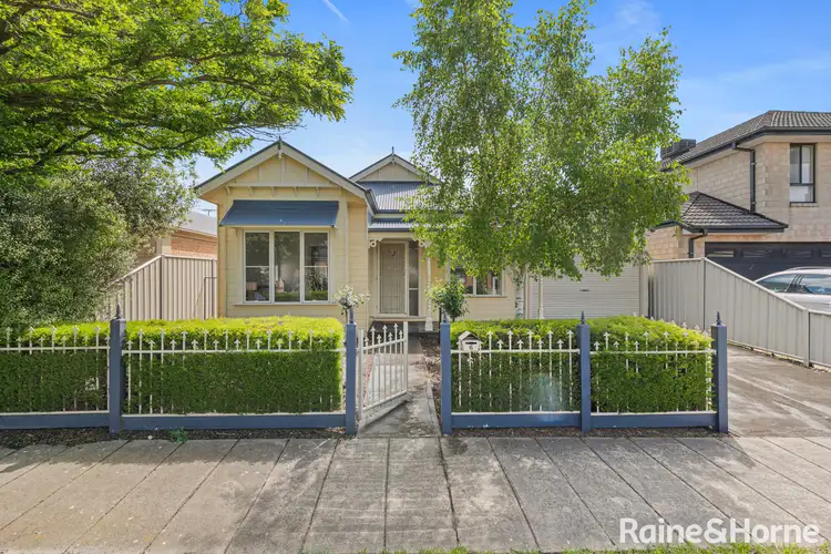 6 Ballybunion Avenue, Craigieburn VIC 3064