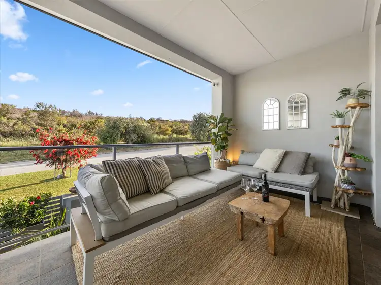 Main view of Homely unit listing, 2/18 Whitton Street, Hamilton Hill WA 6163