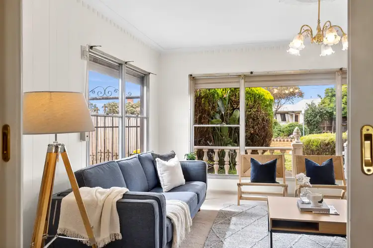 Second view of Homely house listing, 4 Oxley Court, Broadmeadows VIC 3047