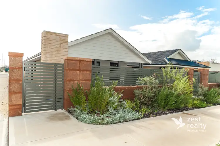 2 Venus Lane, Wandi WA 6167