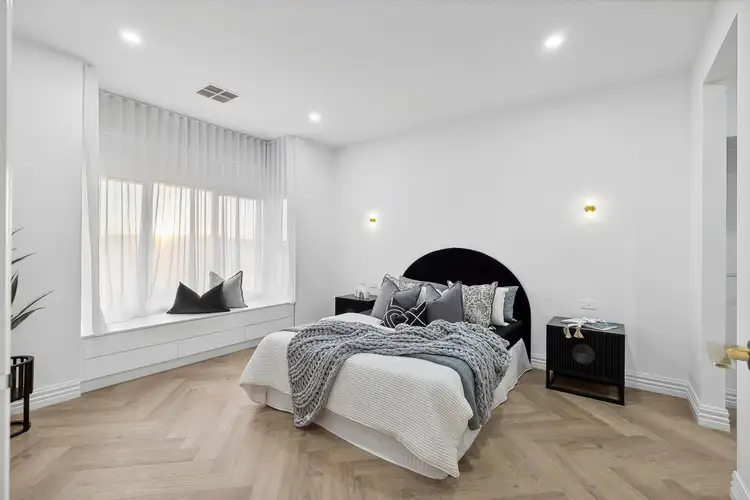 Fifth view of Homely house listing, 4 Juwel Road, Sunbury VIC 3429