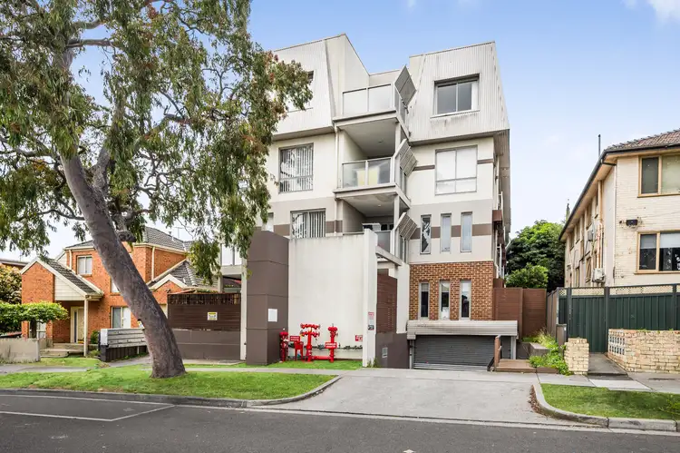 23/12 Close Avenue, Dandenong VIC 3175