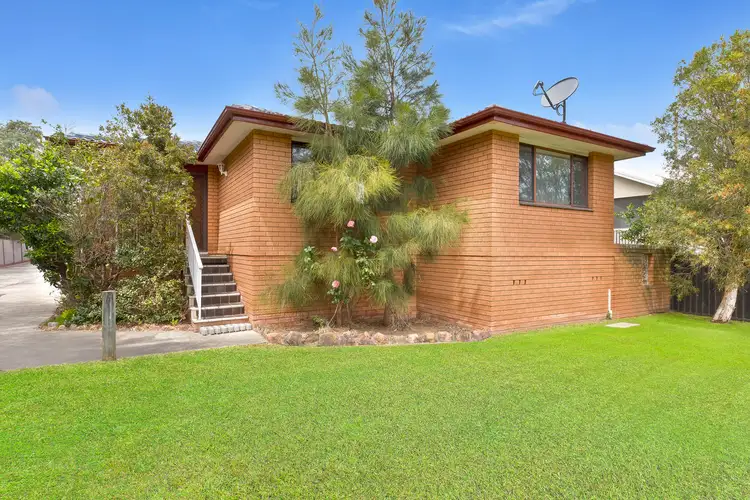 Second view of Homely villa listing, 8/142 Hutton Road, The Entrance North NSW 2261