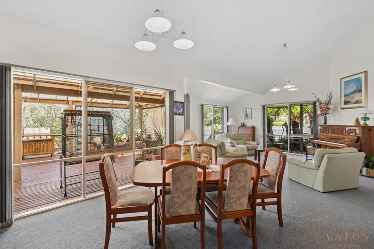 Second view of Homely house listing, 5 The Heights, Somerville VIC 3912