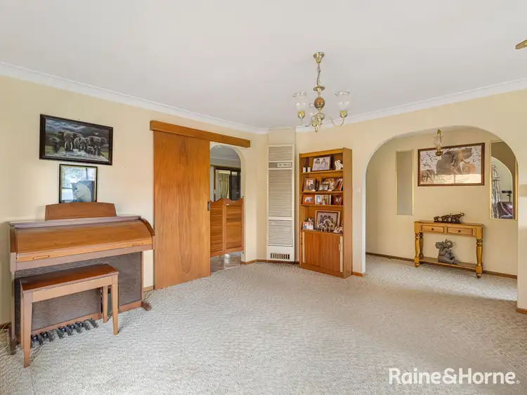 Fifth view of Homely house listing, 30 Mooney Valley Place, West Bathurst NSW 2795