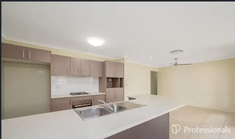 5 Cornforth Crescent, Kirkwood QLD 4680