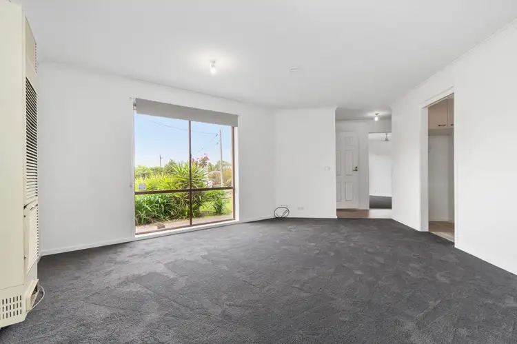 Fourth view of Homely house listing, 4 Merso Court, Carrum Downs VIC 3201