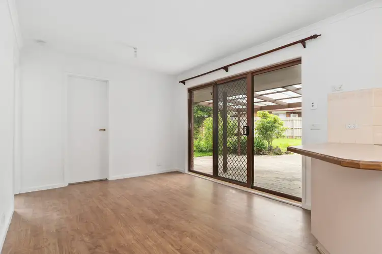 Fifth view of Homely house listing, 4 Merso Court, Carrum Downs VIC 3201