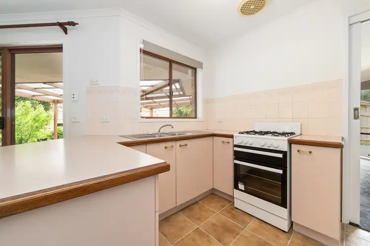 Sixth view of Homely house listing, 4 Merso Court, Carrum Downs VIC 3201