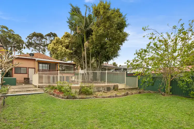 16 Bennett Avenue, Strathfield South NSW 2136