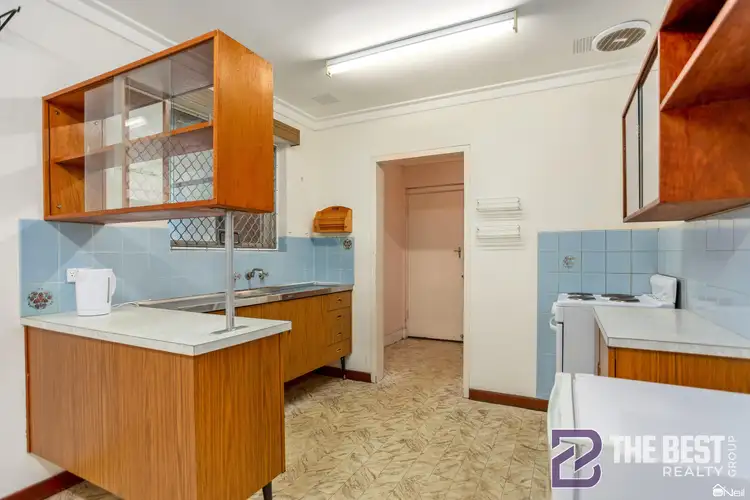 Sixth view of Homely house listing, 14 Lindy Way, Camillo WA 6111