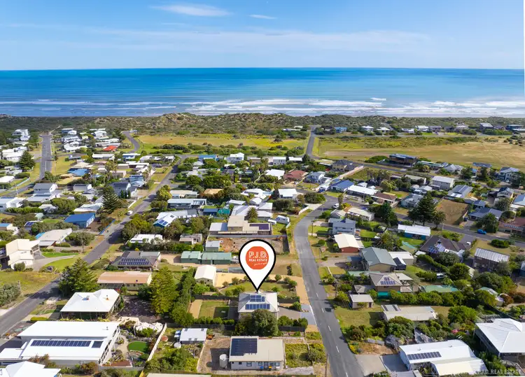 12 Bowley Street, Goolwa Beach SA 5214