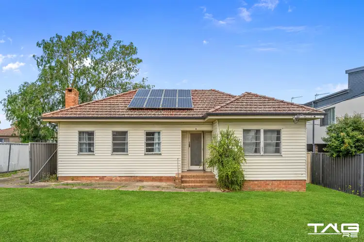 2 John Street, St Marys NSW 2760