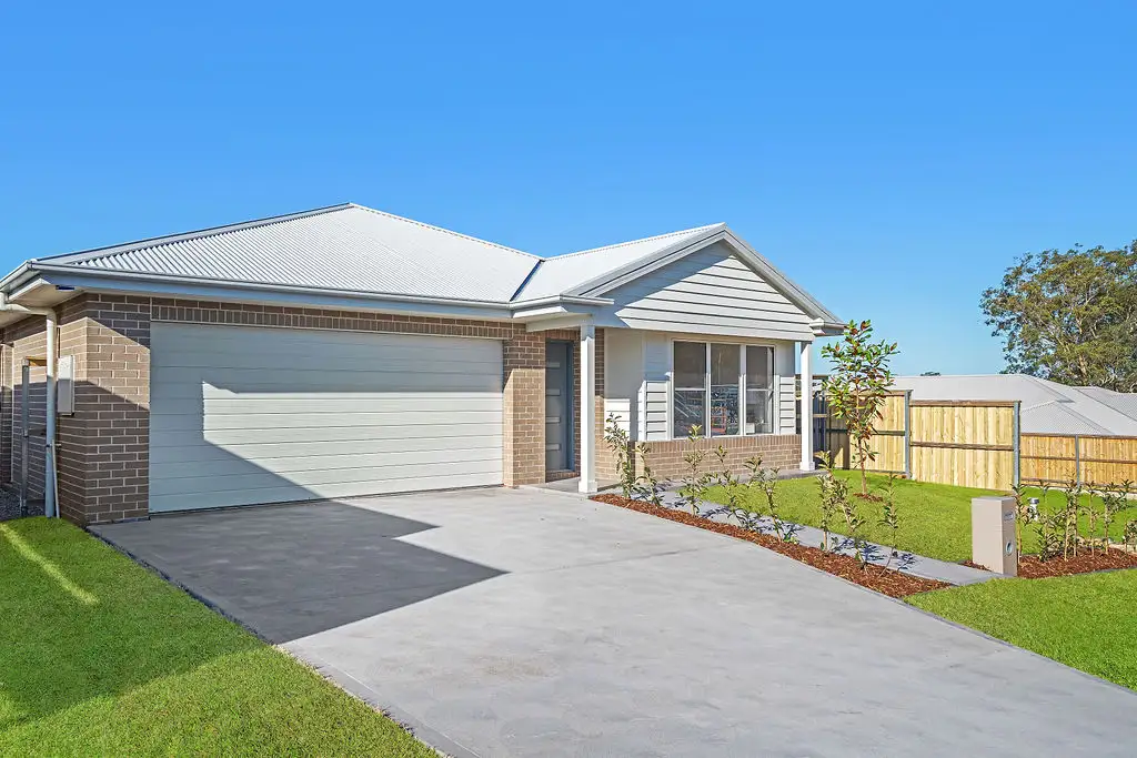 Main view of Homely house listing, 8 Sierra Way, Chisholm NSW 2322
