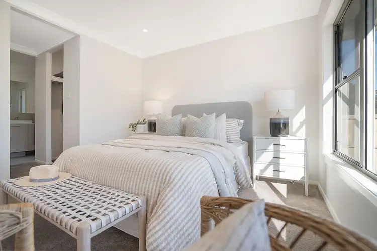 Third view of Homely house listing, 8 Sierra Way, Chisholm NSW 2322