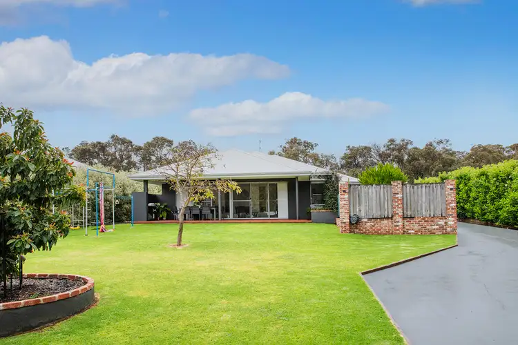 8 Copse Way, Cowaramup WA 6284