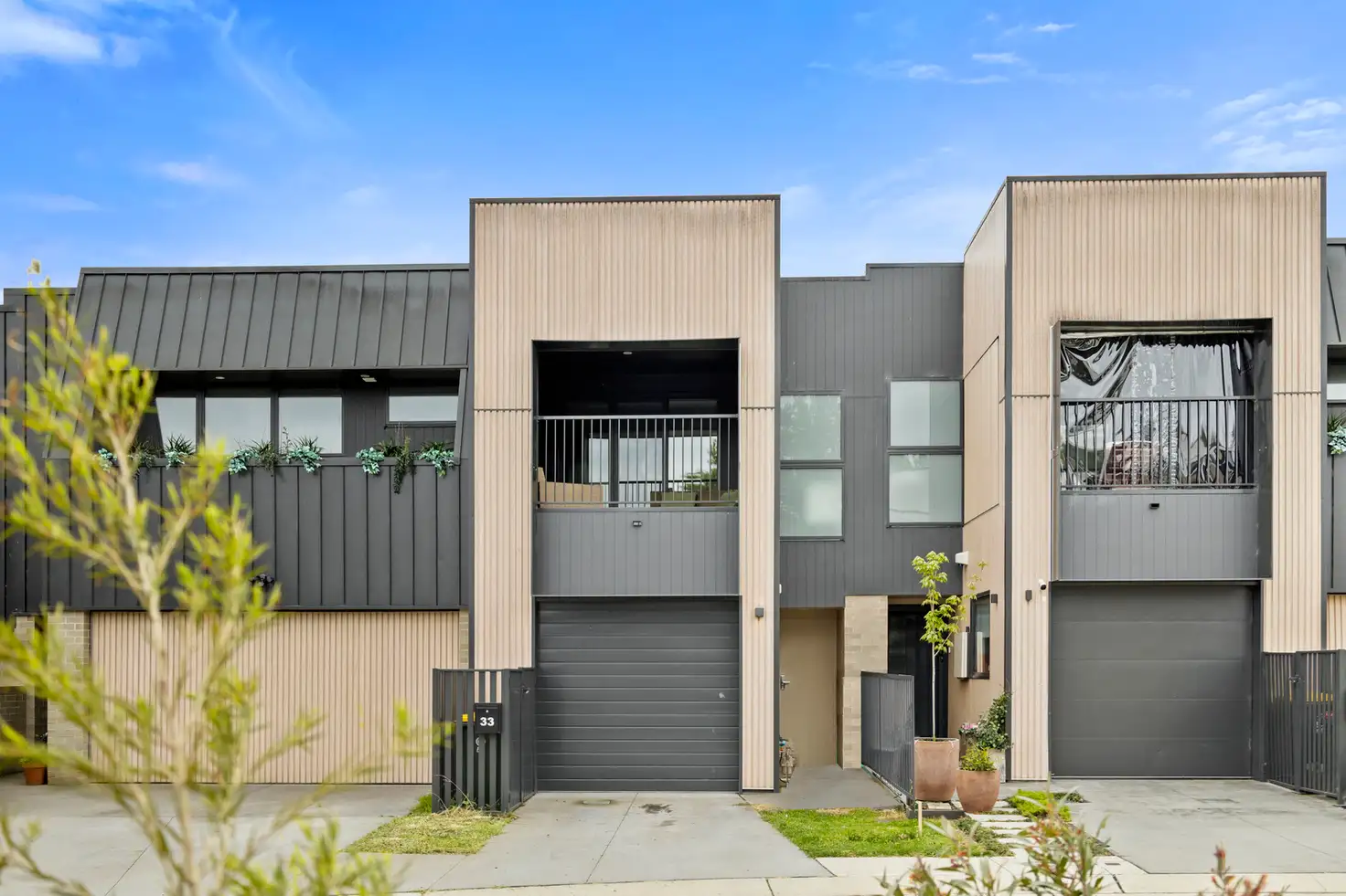Main view of Homely townhouse listing, 33 Ehrlich Circuit, Watson ACT 2602