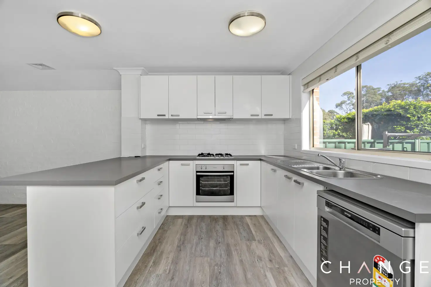 Main view of Homely unit listing, 15/166 Avoca Drive, Kincumber NSW 2251