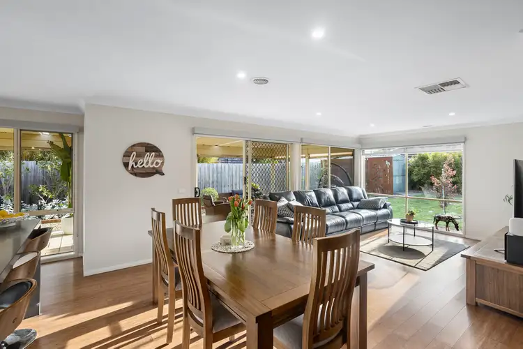 Fifth view of Homely house listing, 2 Trumper Crescent, Sunbury VIC 3429