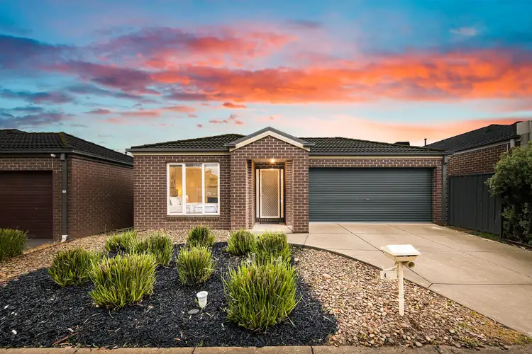 41 Hawkstone Road, Manor Lakes VIC 3024