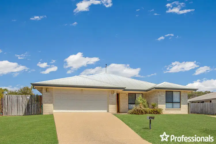 8 Woodland Court