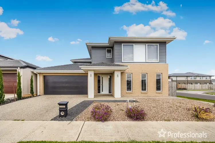 Second view of Homely house listing, 25 Oros Way, Officer VIC 3809