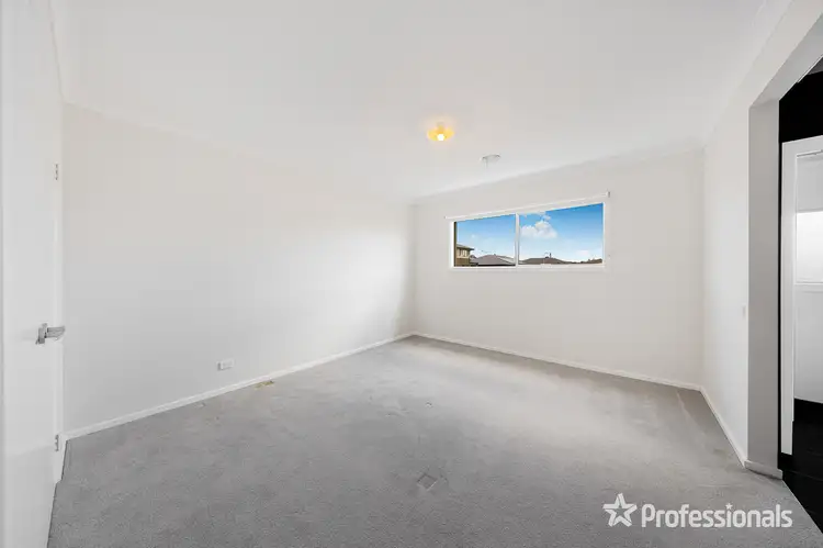 Seventh view of Homely house listing, 25 Oros Way, Officer VIC 3809
