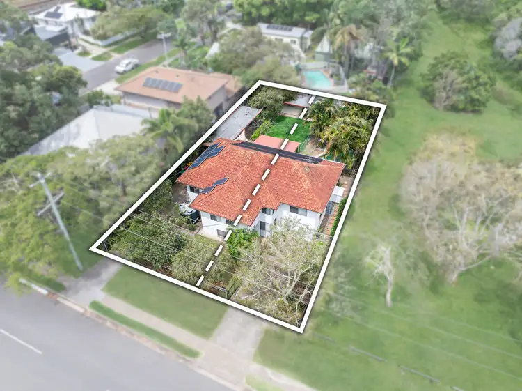 26 Curtis Street, Manly QLD 4179
