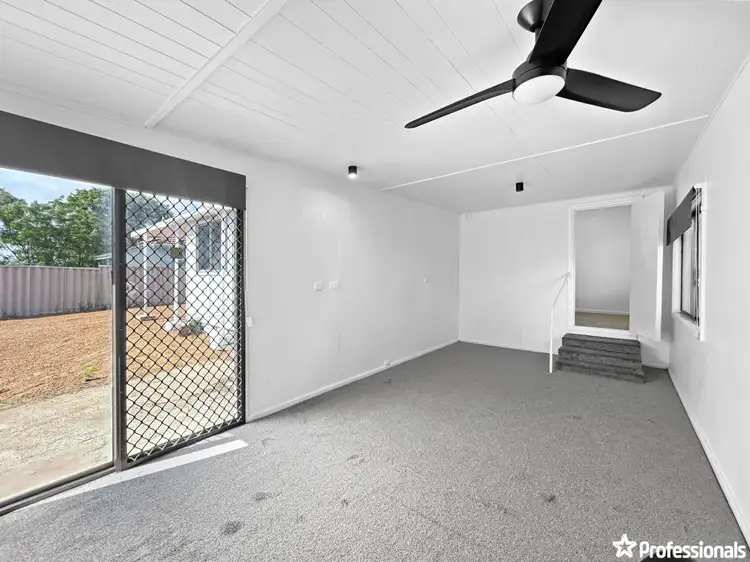 Fourth view of Homely house listing, 12 Cleopatra Road, Utakarra WA 6530