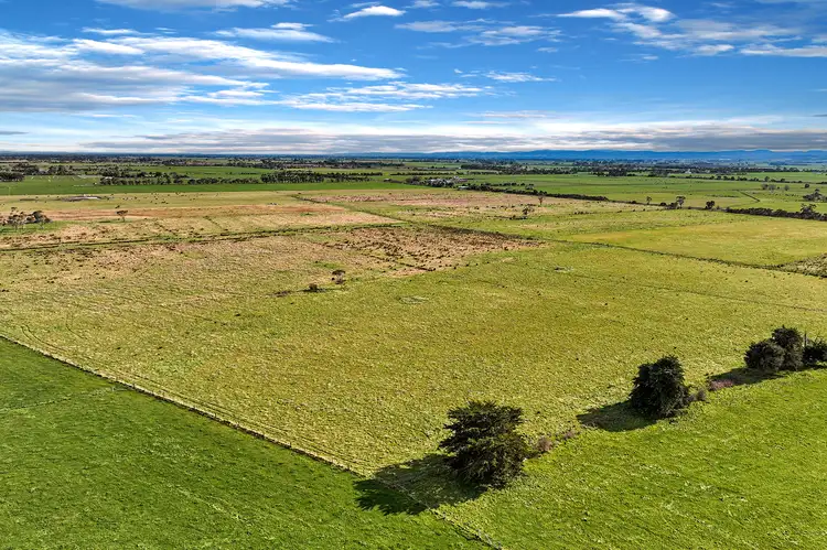 Seventh view of Homely rural property listing, 190 Mccolls Road, Modella VIC 3816