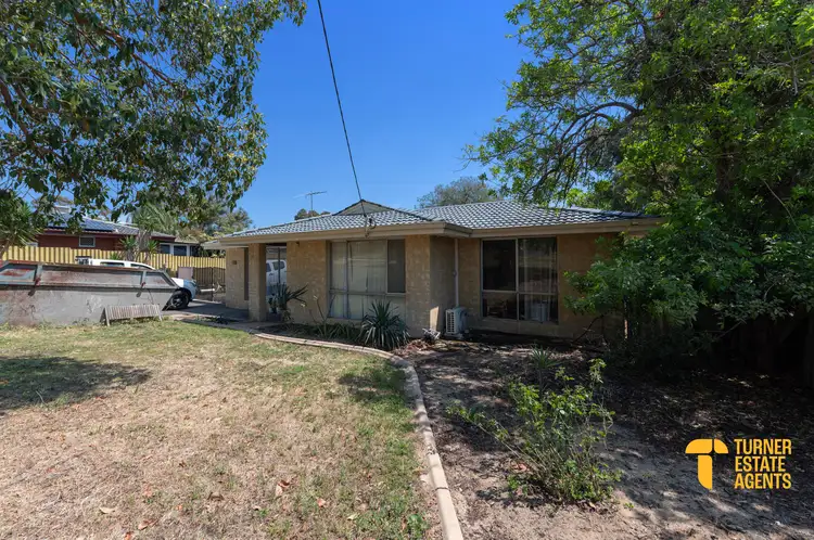21 Hefron Way, Parmelia WA 6167