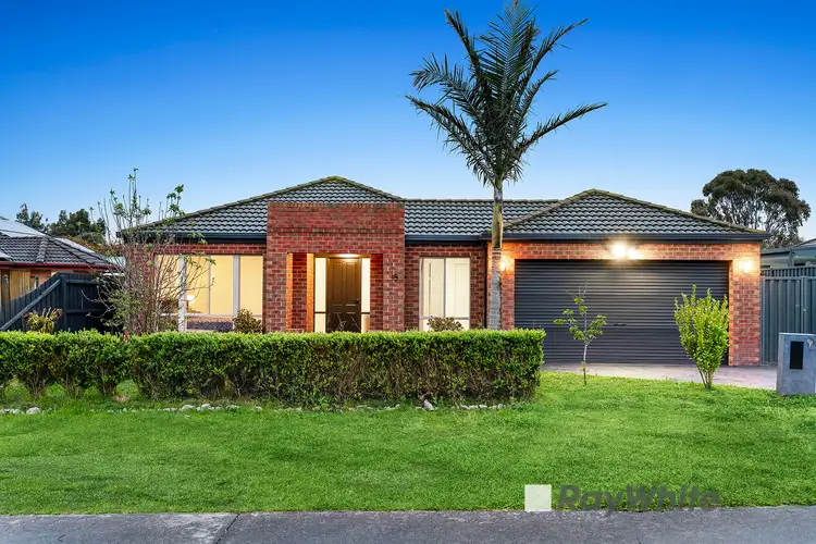 15 The Glade, Hampton Park VIC 3976