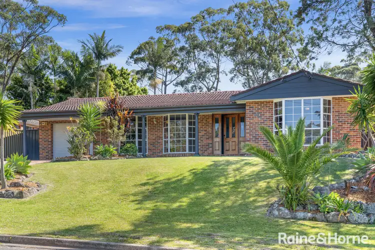 10 Bushland Avenue, Mollymook Beach NSW 2539