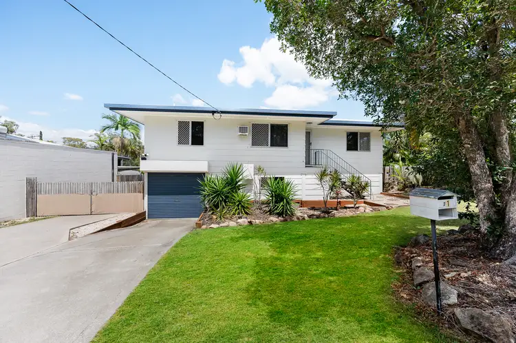 31 Pike Crescent, Toolooa QLD 4680