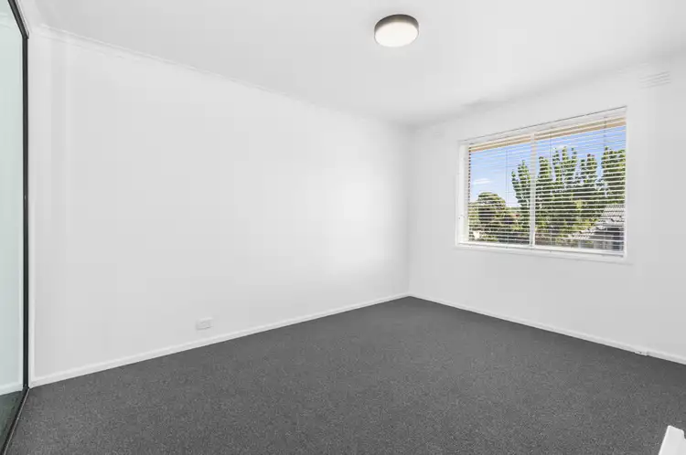 Fourth view of Homely apartment listing, 8/103 Kangaroo Road, Hughesdale VIC 3166